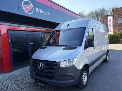 Gebraucht Mercedes Sprinter 150 PS (110 kW) 2022 Lackfarbe iridiumsilber mb 977 Van