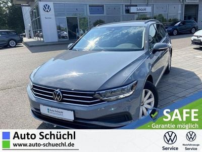 Gebraucht VW Passat 150 PS (110 kW) 2022 Grau Kombi