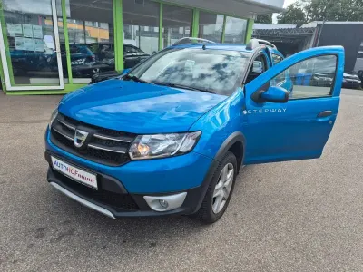 Gebraucht Dacia Sandero Prestige 90 PS (66 kW) 2014 Blau Limousine