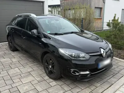 Usata Renault Mégane GrandTour Experience 110 CV (80 kW) 2016 Nero Station wagon