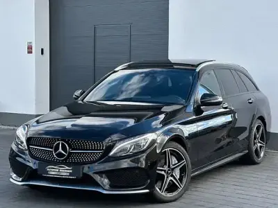 Używany Mercedes C43 AMG AMG 367 KM (269 kW) 2017 Czarny Sedan/Limuzyna