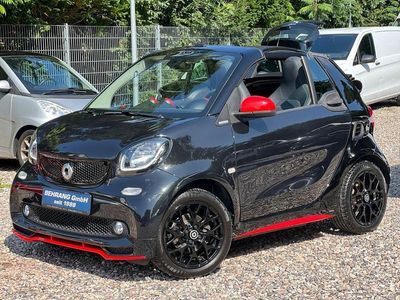 Nachtschwarz Gebraucht 2016 Smart ForTwo Cabrio Cabrio | 16.789 € (Etwas zu teuer)