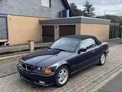 BMW 318 Cabriolet