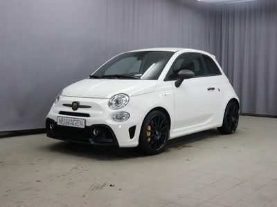 gebraucht Abarth 695 Competizione 1.4 T-Jet 132 kW (180PS) Automatic, Komfort-Paket: Bi-Xenon Scheinwerfer, Beats® Audio Soundsystem, Klimaautomatik mit Pollenfilter, Navigationssystem, Volldigitales Kombiinstrument (Virtual Cockpit) uvm.