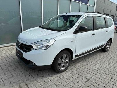 Second-hand Dacia Lodgy Ambiance 90 CP (66 kW) 2017 Alb Monovolum