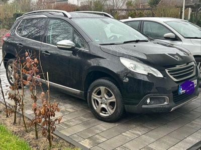 Gebraucht Peugeot 2008 Allure 120 PS (88 kW) 2015 Schwarz SUV