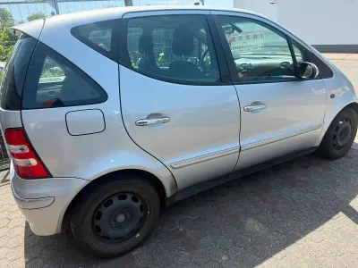 Gebraucht Mercedes A140 60 PS (44 kW) 2003 Silber Kleinwagen