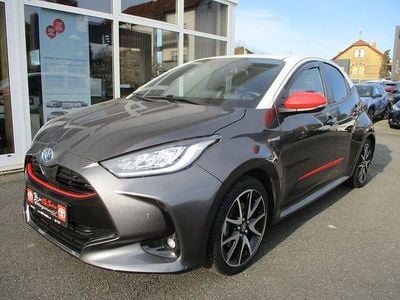 Usata Toyota Yaris Hybrid Style 116 CV (85 kW) 2020 Bianco Utilitaria