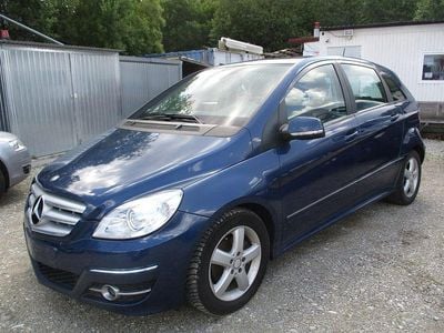 Mercedes B180