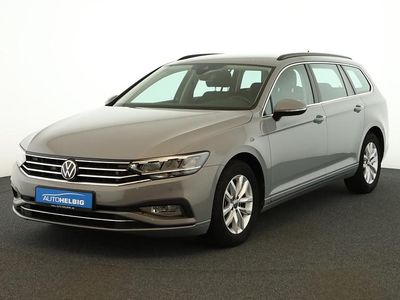 Gebraucht VW Passat Business 150 PS (110 kW) 2023 Mondsteingrau Kombi