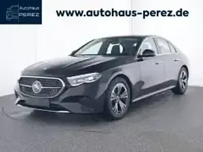 Gebraucht Mercedes E200 Avantgarde 204 PS (150 kW) 2024 Schwarz Limousine
