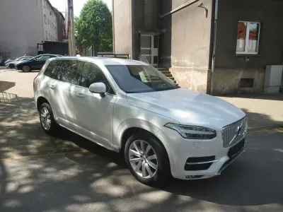 Gebraucht Volvo XC90 Momentum 190 PS (139 kW) 2016 Weiß SUV