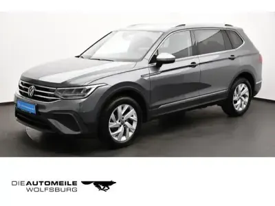 Gebraucht VW Tiguan Allspace Life 150 PS (110 kW) 2023 Grau SUV