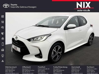 Neu Toyota Yaris Hybrid 116 PS (85 kW) 2025 Super white 2 Kleinwagen