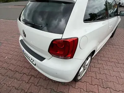Gebraucht VW Polo Comfortline 90 PS (66 kW) 2011 Weiß Kleinwagen