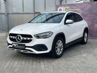 Gebraucht Mercedes GLA180 Business 136 PS (100 kW) 2020 Weiß SUV
