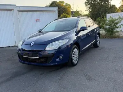 Gebraucht Renault Mégane III 90 PS (66 kW) 2010 Limousine