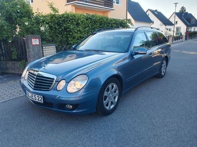 Mercedes E200
