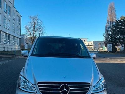 Usata Mercedes Viano 204 CV (150 kW) 2006 Argento Monovolume