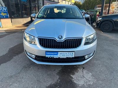 Gebraucht Skoda Octavia Ambition 105 PS (77 kW) 2014 Silber Kleinwagen