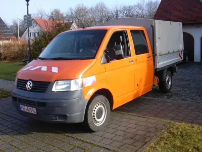 Gebraucht VW T5 131 PS (96 kW) 2008 Orange Van