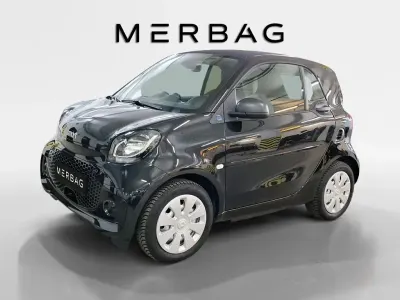 Usado Smart ForTwo Electric Drive 60 kW (82 HP) 2021 Preto