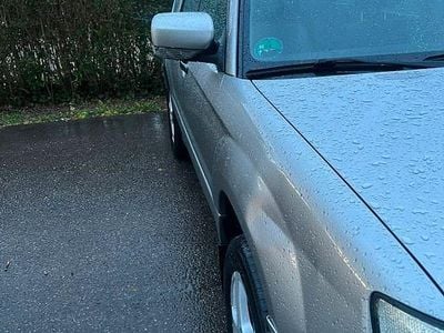 Begagnad Subaru Forester Comfort 158 HK (116 kW) 2006 Silver SUV