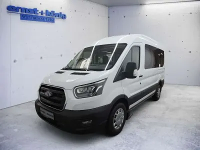 Używany Ford Transit Trend 131 KM (96 kW) 2020 Biały Minivan