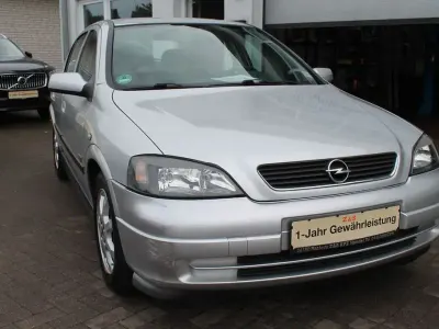 Gebraucht Opel Astra Njoy 84 PS (61 kW) 2003 Silber Limousine