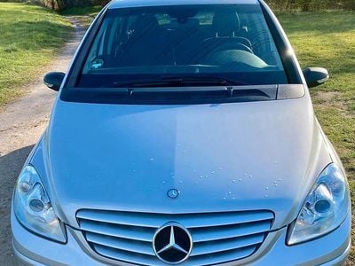 Gebraucht Mercedes B200 136 PS (100 kW) 2006 Grau Van / Kleinbus