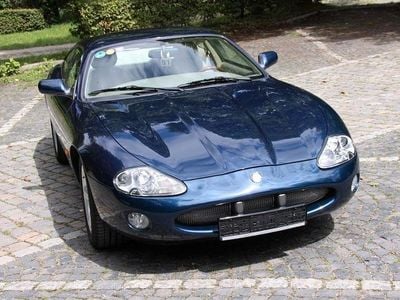 Usata Jaguar XK8 284 CV (208 kW) 2001 Blu Coupé