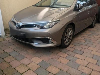 Gebraucht Toyota Auris Touring Sports 136 PS (100 kW) 2015 Grau Kombi