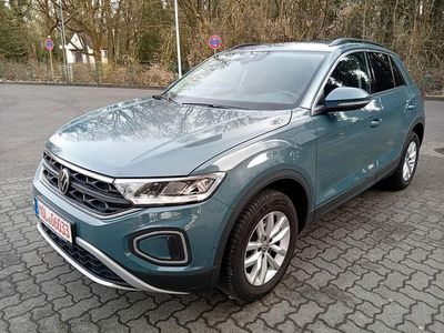 Gebraucht VW T-Roc Life 110 PS (80 kW) 2023 Grau SUV