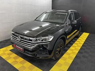 Second-hand VW Touareg 232 CP (170 kW) 2020 Negru SUV