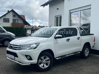 Gebraucht Toyota HiLux Comfort 150 PS (110 kW) 2018 Weiß Pickup