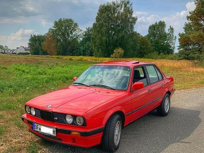 Rot Gebraucht 1989 BMW 316 Limousine | 7.500 €