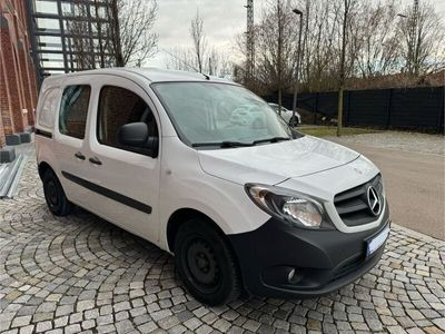 Mercedes Citan 109