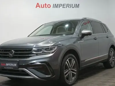 Gebraucht VW Tiguan Allspace Elegance 190 PS (139 kW) 2023 Grau SUV