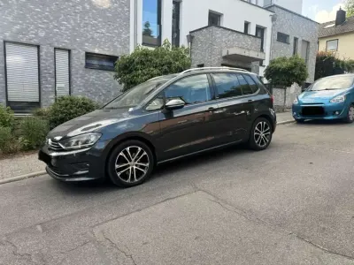 Gebraucht VW Golf VII Allstar 110 PS (80 kW) 2016 Kombi