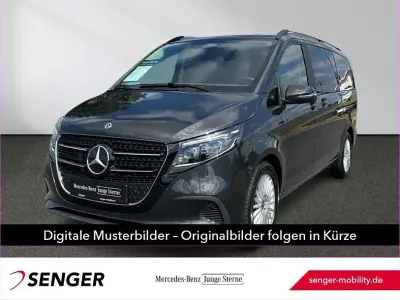 Gebraucht Mercedes V220 Style 163 PS (119 kW) 2025 Grau Van / Kleinbus