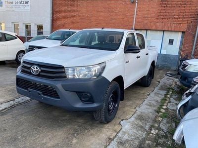 Gebraucht Toyota HiLux 150 PS (110 kW) 2017 Schneeweiss Pickup