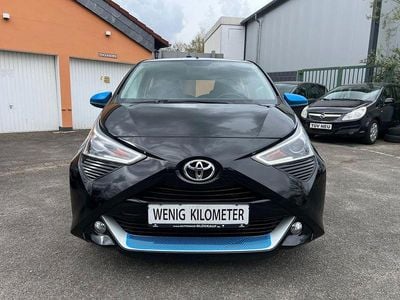 Gebraucht Toyota Aygo 72 PS (52 kW) 2018 Schwarz Kleinwagen
