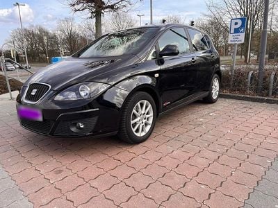 Gebraucht Seat Leon 105 PS (77 kW) 2012 Schwarz Kleinwagen