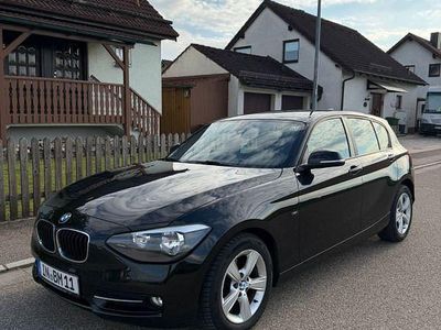 Gebraucht BMW 116 Sport Line 136 PS (100 kW) 2011 Schwarz Kleinwagen