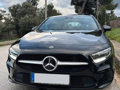 Gebraucht Mercedes A180 Style 136 PS (100 kW) 2019 Schwarz Limousine