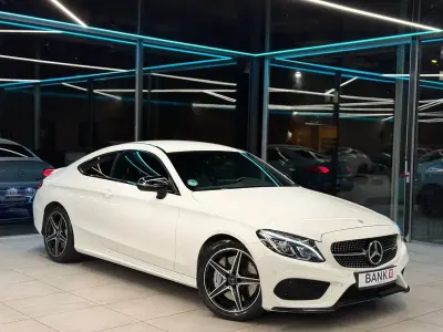 Używany Mercedes C43 AMG AMG 367 KM (269 kW) 2016 Biały Coupe