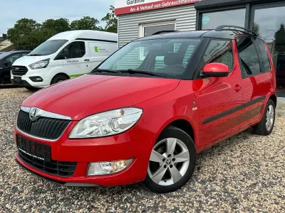 Gebraucht Skoda Roomster Fresh 86 PS (63 kW) 2014 Rot Van / Kleinbus