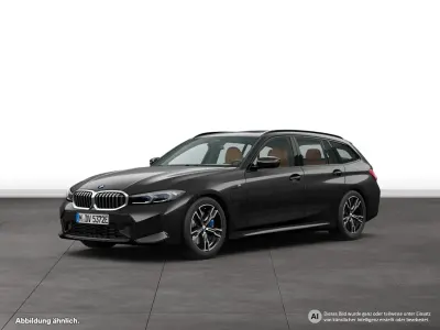 Gebraucht BMW 330e M Sport 292 PS (214 kW) 2025 Schwarz Kombi