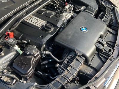 Gebraucht BMW 116 122 PS (89 kW) 2009 Andere farben Kleinwagen