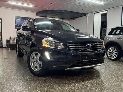 Gebraucht Volvo XC60 Momentum 163 PS (119 kW) 2013 Blau SUV